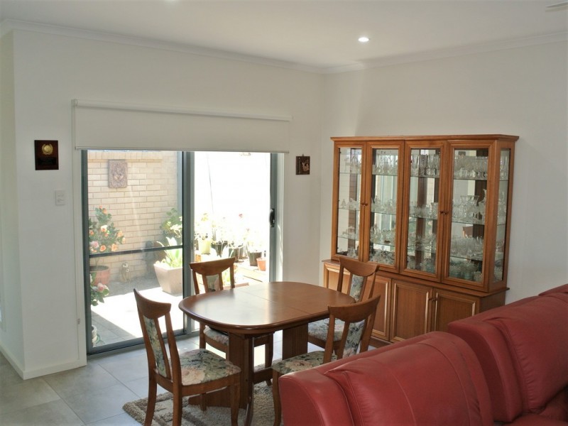 2/26 Holland Street, Kingston Se SA 5275