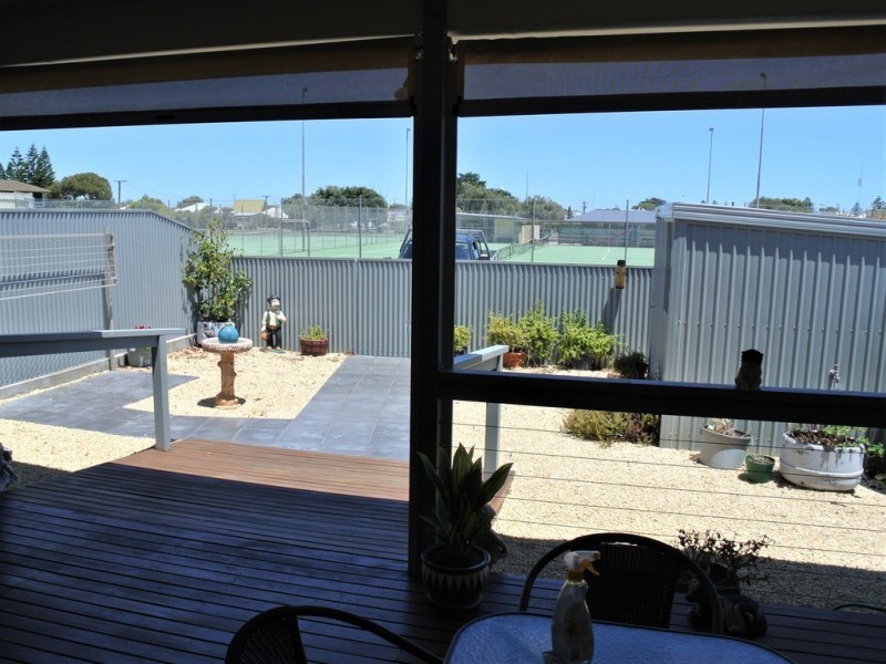 2/26 Holland Street, Kingston Se SA 5275