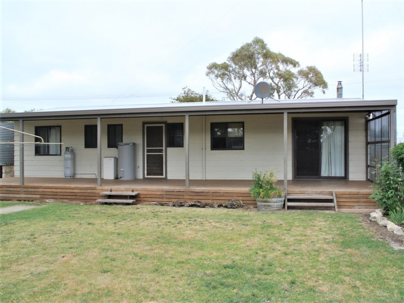 4 Clarke Street, Kingston Se SA 5275