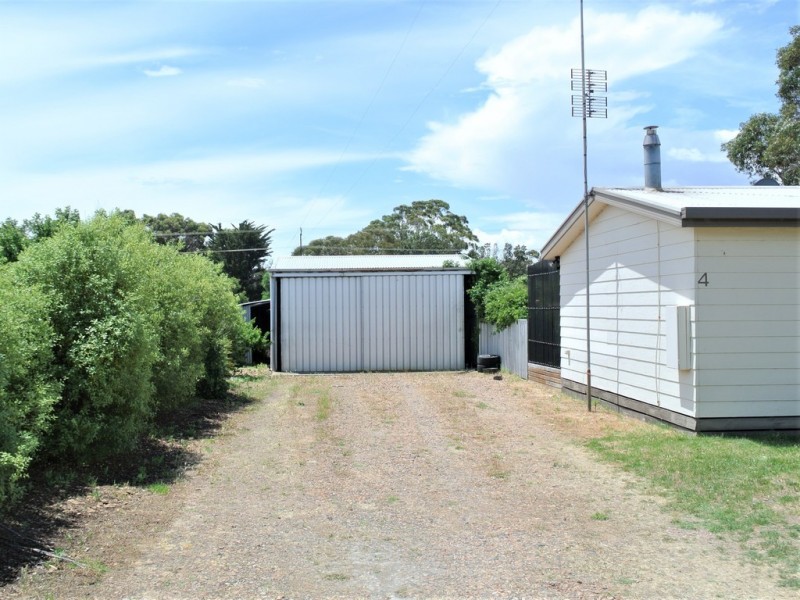 4 Clarke Street, Kingston Se SA 5275