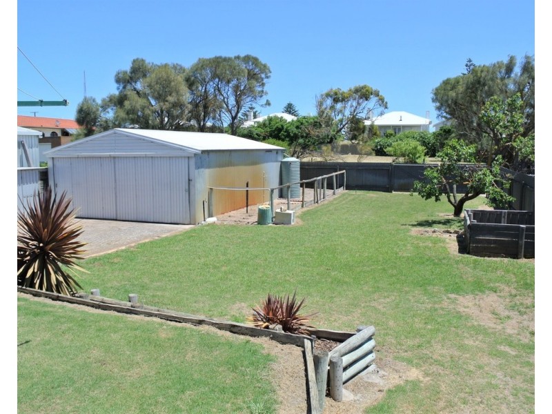 37 Cooke Street, Kingston Se SA 5275