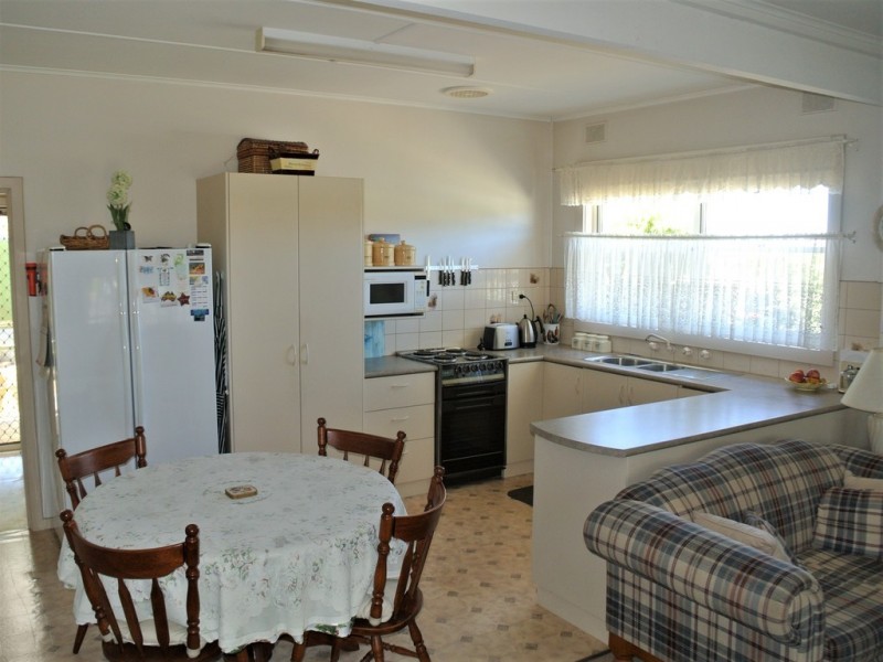 38 Fergusson Street, Kingston Se SA 5275