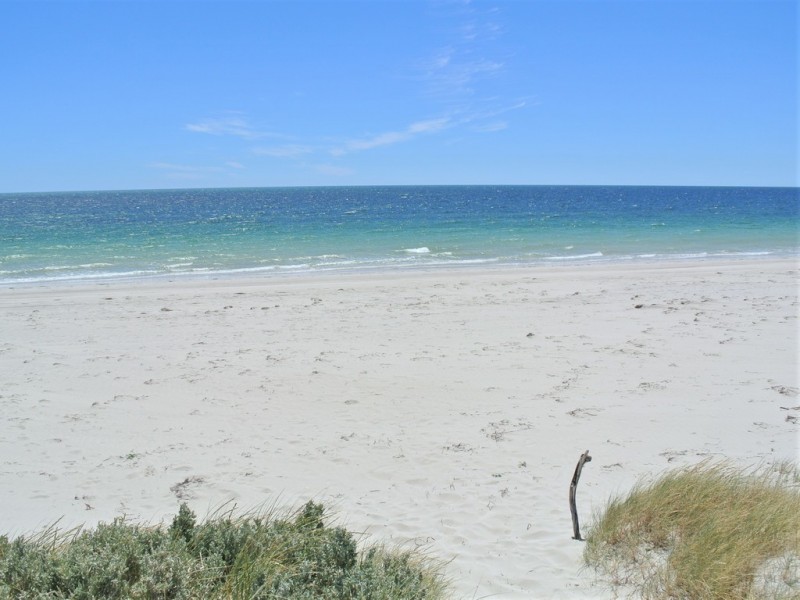 77 Marine Parade, Kingston Se SA 5275