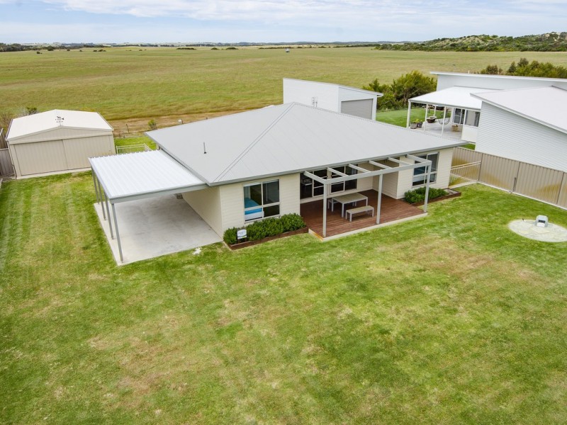 13 Sail Street, Boatswain Point SA 5275