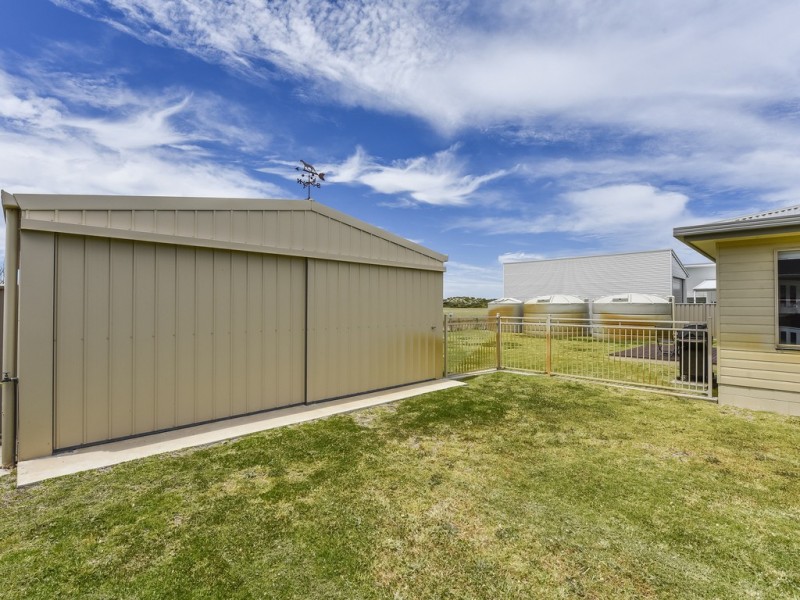 13 Sail Street, Boatswain Point SA 5275