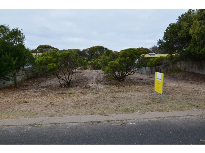 8 Powell Avenue, Robe SA 5276