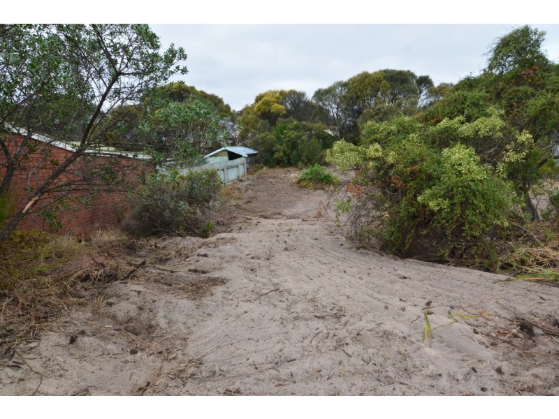 8 Powell Avenue, Robe SA 5276