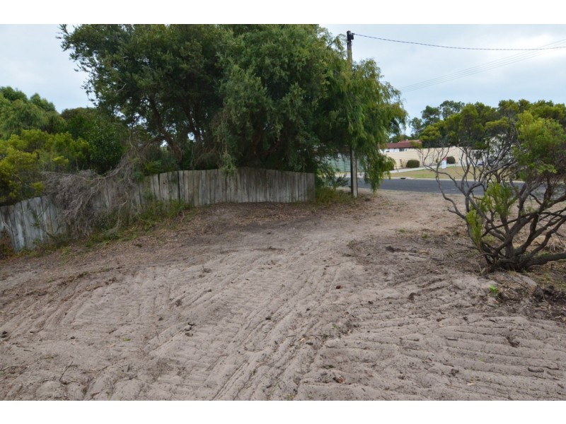 8 Powell Avenue, Robe SA 5276