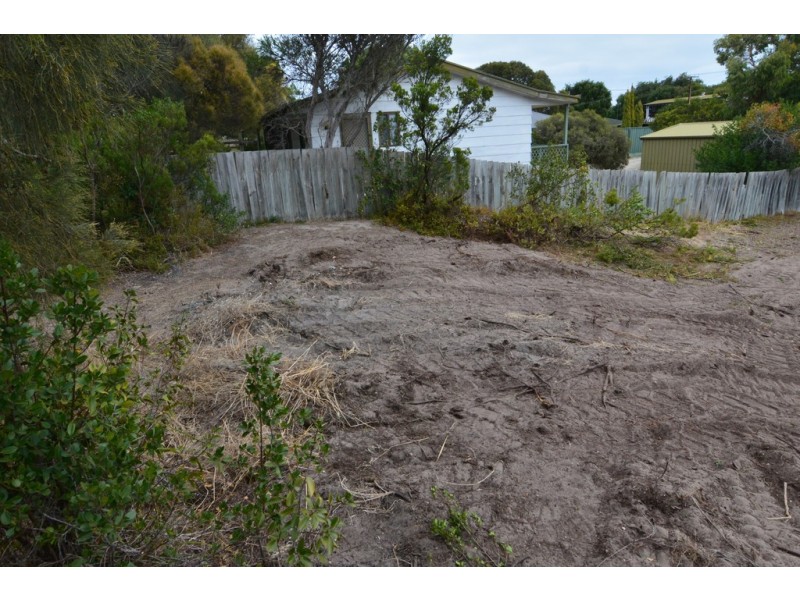 8 Powell Avenue, Robe SA 5276