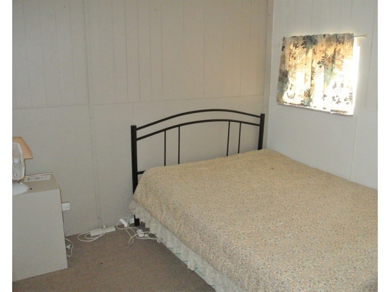 70 Cooke Street, Kingston Se SA 5275