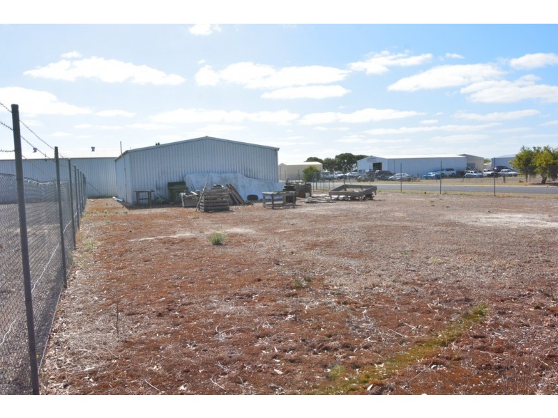 27 Railway Tce, Kingston Se SA 5275