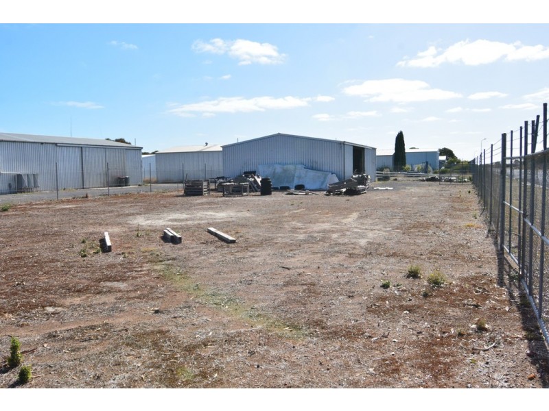 27 Railway Tce, Kingston Se SA 5275
