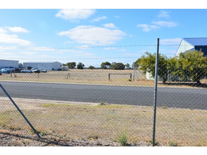 27 Railway Tce, Kingston Se SA 5275