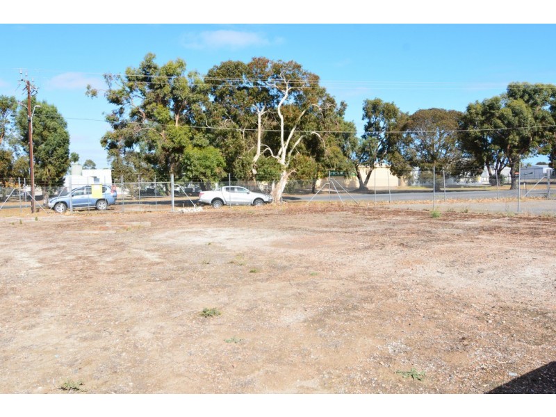 27 Railway Tce, Kingston Se SA 5275