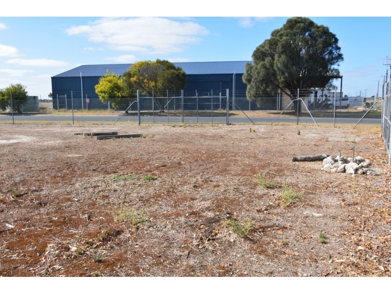 27 Railway Tce, Kingston Se SA 5275