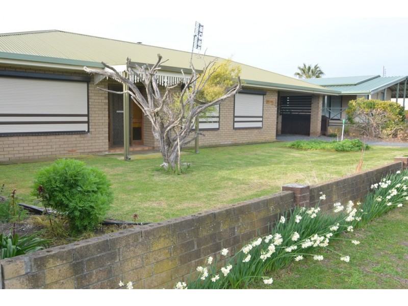 3 Sixteenth Avenue, Pinks Beach SA 5275