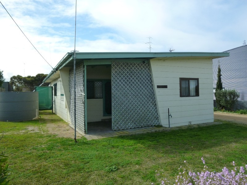7 Pinks Beach Road, Kingston Se SA 5275