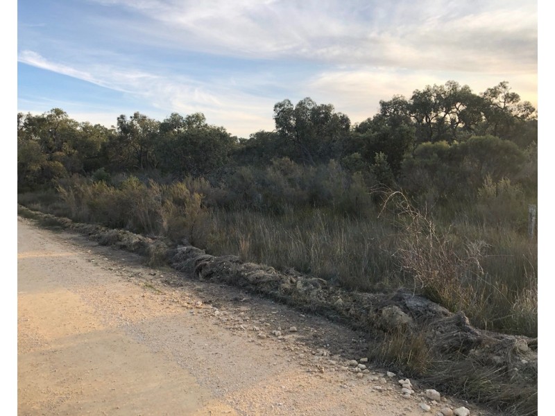 Lot 636 Thomas Road, Avenue Range SA 5273