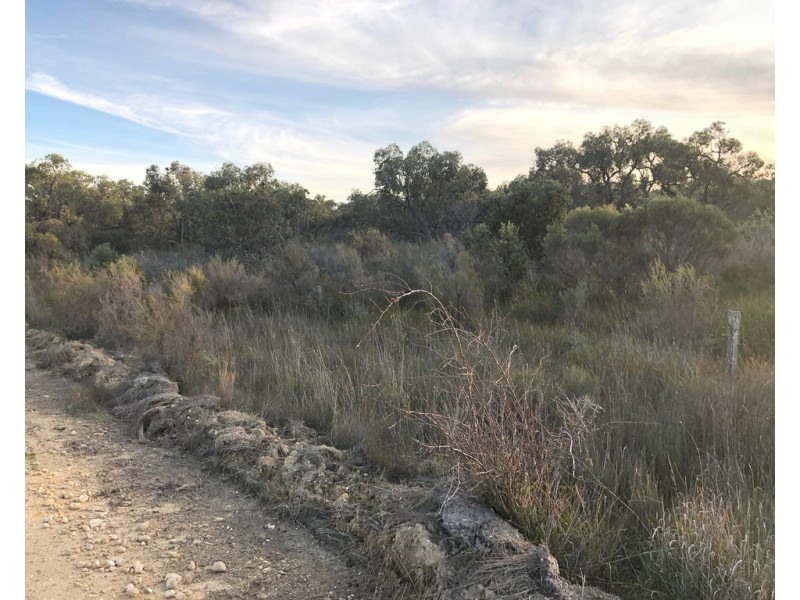 Lot 636 Thomas Road, Avenue Range SA 5273