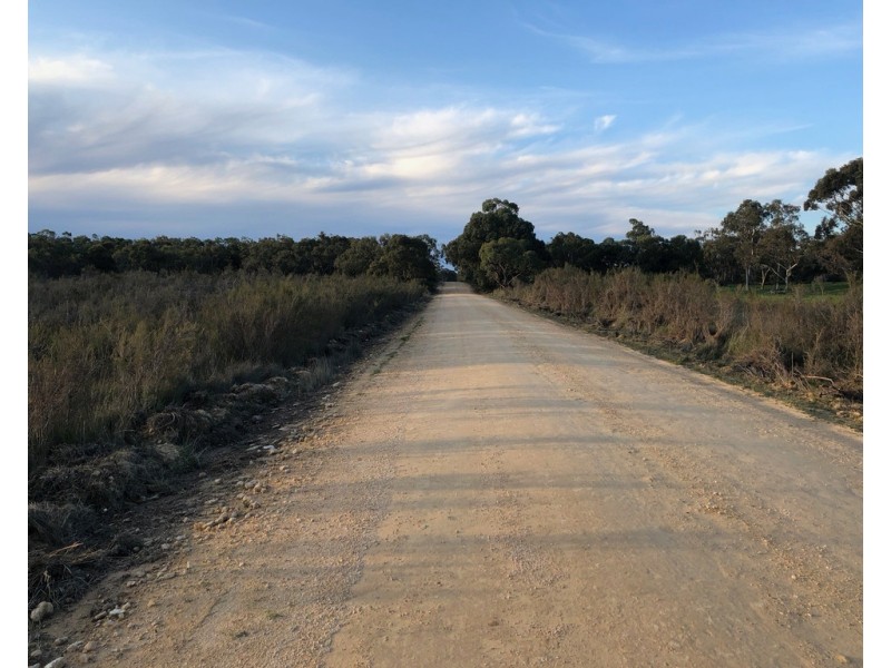 Lot 636 Thomas Road, Avenue Range SA 5273