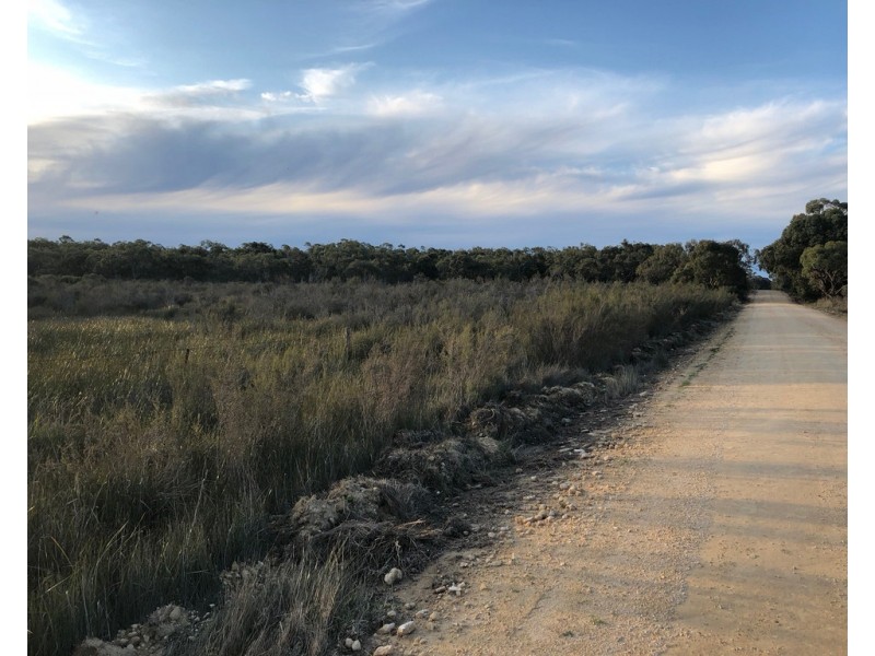 Lot 636 Thomas Road, Avenue Range SA 5273