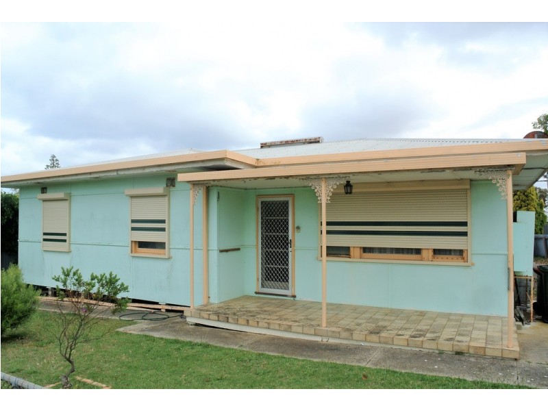 1 Little James Street, Kingston Se SA 5275