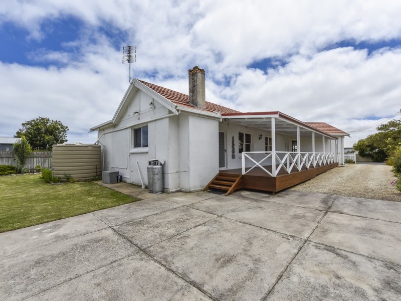 15 Janet Street, Kingston Se SA 5275