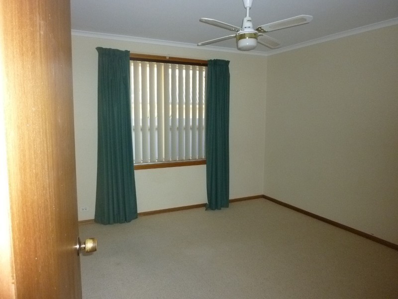 13 Barrowman Drive, Kingston Se SA 5275