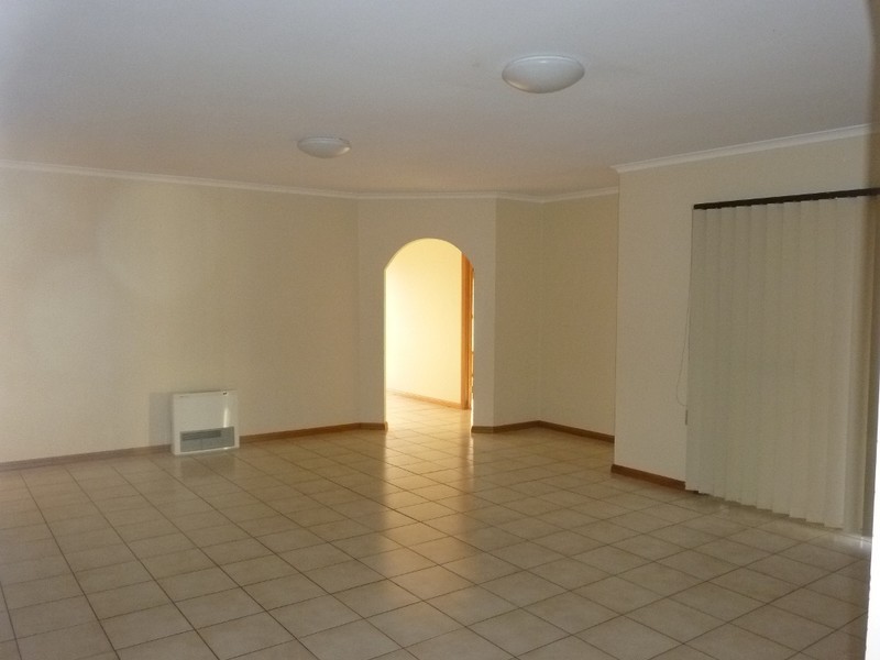 13 Barrowman Drive, Kingston Se SA 5275