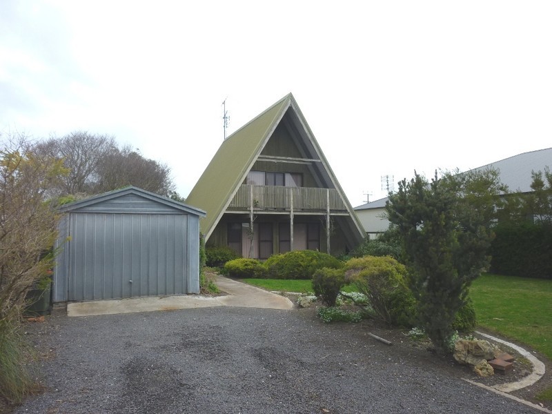 79 Agnes Street, Kingston Se SA 5275