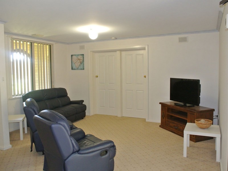 114 Cooke Street, Kingston Se SA 5275