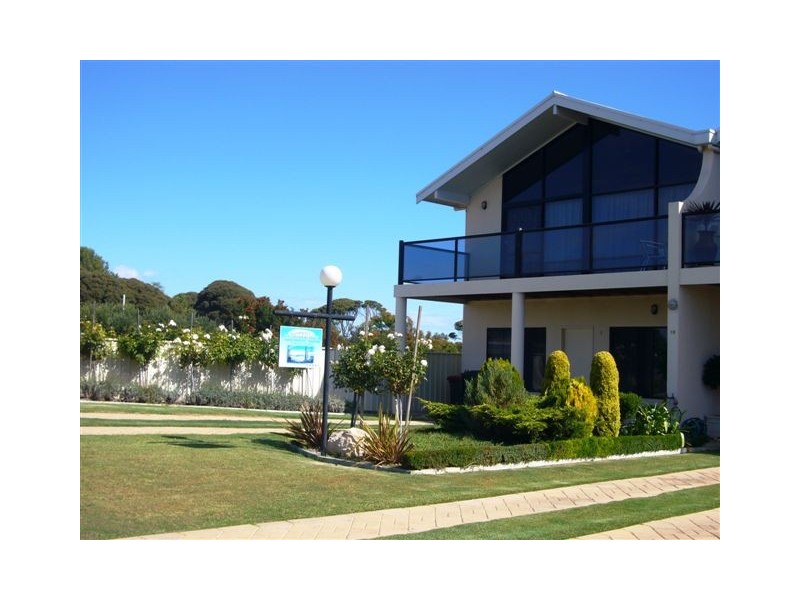 1/15 Lakeside Court, Robe SA 5276