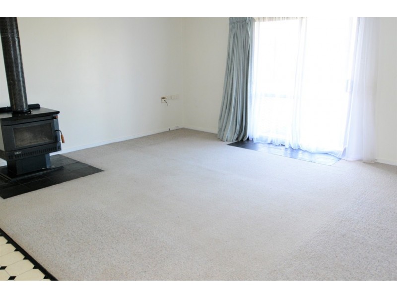 1 Strickland Street, Kingston Se SA 5275