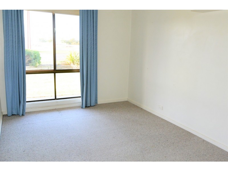 1 Strickland Street, Kingston Se SA 5275