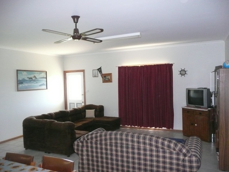 4 Fifteenth Avenue, Kingston Se SA 5275