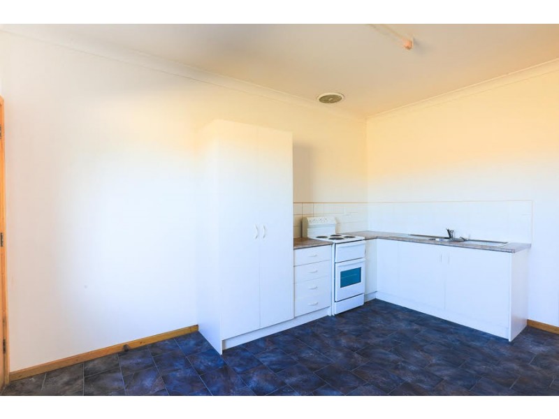 2/32 Southern Ports Highway, Robe SA 5276