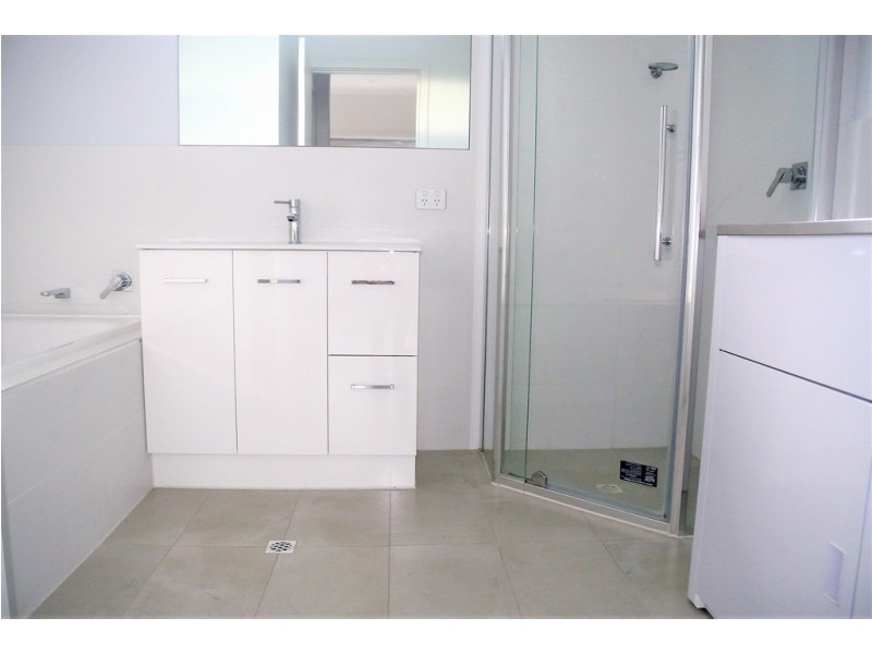 2/2 Strickland Street, Kingston Se SA 5275