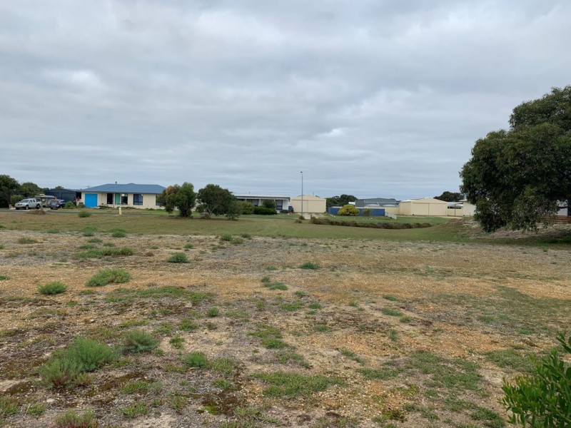 8 (Lot 9) Catherine Gibson Way, Kingston Se SA 5275