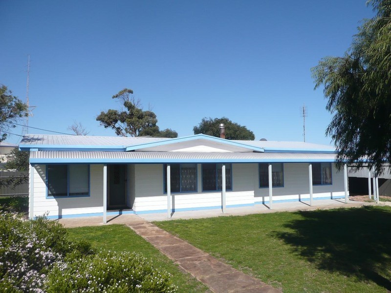 33 Janet Street, Kingston Se SA 5275