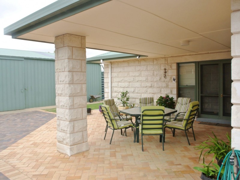 10 Barrowman Drive, Kingston Se SA 5275