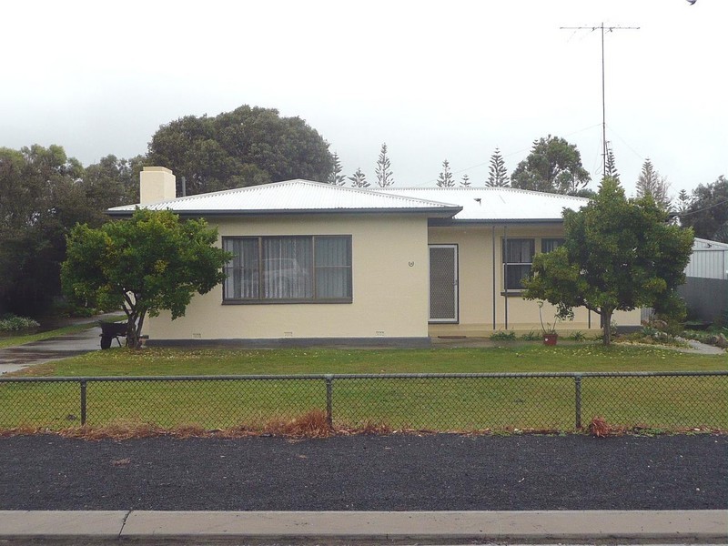 14 Strickland Street, Kingston Se SA 5275