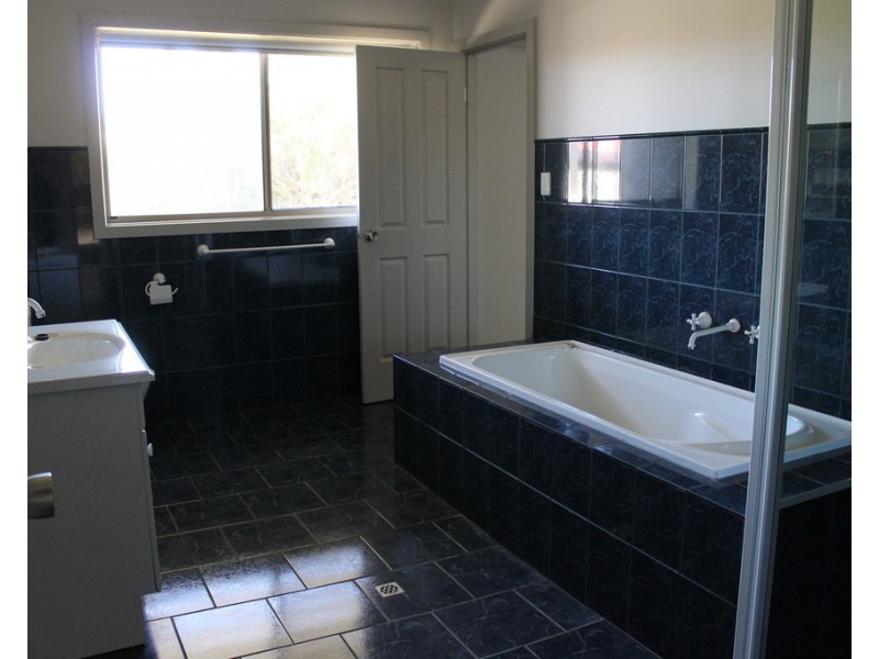 2 Old School Court, Kingston Se SA 5275