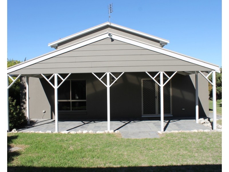 2 Old School Court, Kingston Se SA 5275