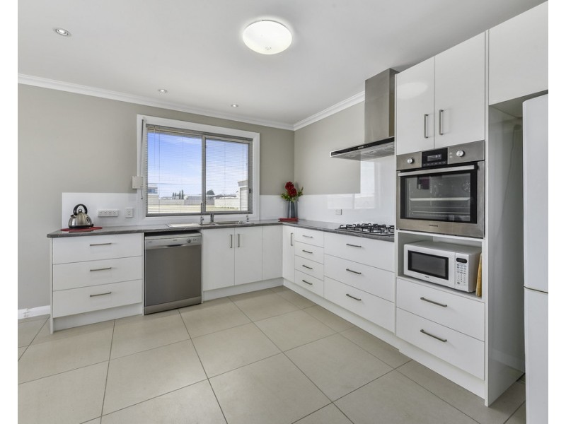 30 Bonney Tce, Kingston Se SA 5275