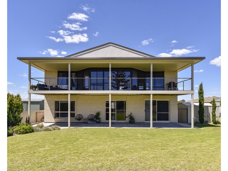 221 Marine Parade, Kingston Se SA 5275