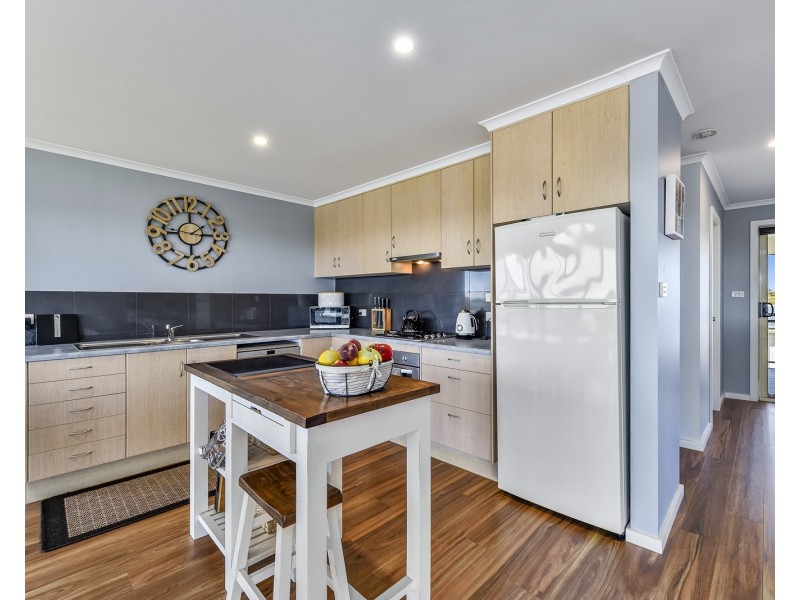 221 Marine Parade, Kingston Se SA 5275