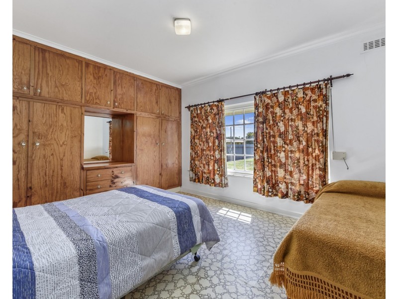 5 Holland Street, Kingston Se SA 5275