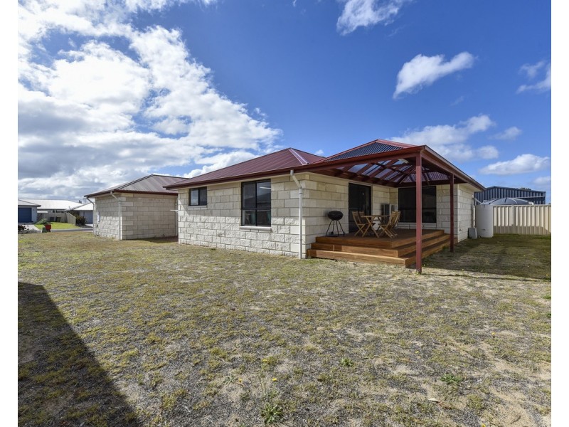 19 Alexander Tolmer Way, Robe SA 5276