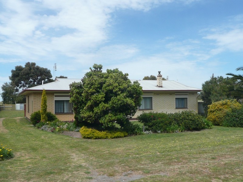 114 Cooke Street, Kingston Se SA 5275