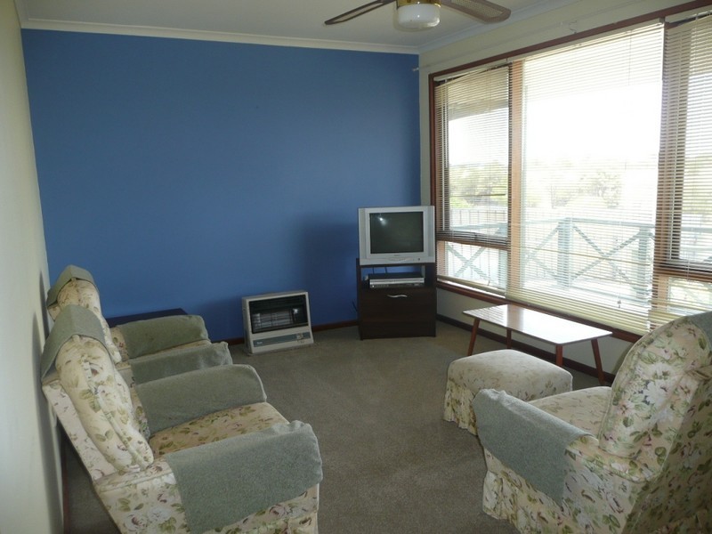 155 Cooke Street, Kingston Se SA 5275